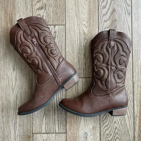 Cat and jack girls brown cowgirl boots size